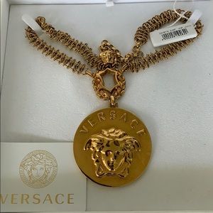 AUTHENTIC LARGE GOLD MEDUSA HEAD VERSACE NECKLACE